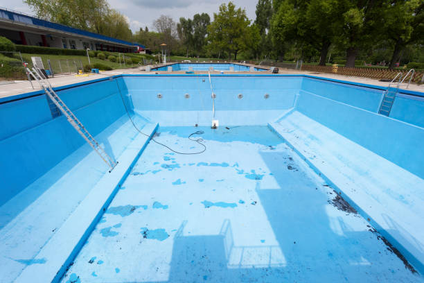 Best Water damage contractors near me  in Parkway, CA